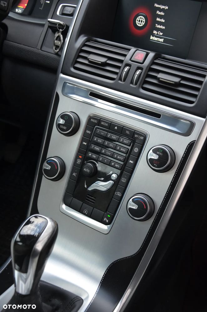 Volvo XC 60 D3 Ocean Race - 24