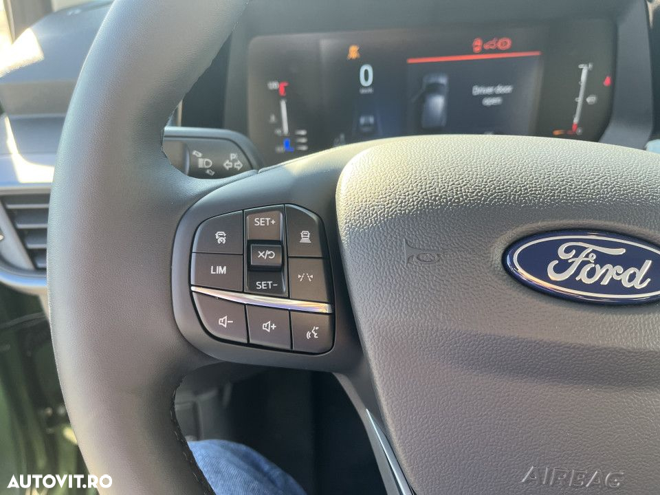 Ford Tourneo Courier - 19