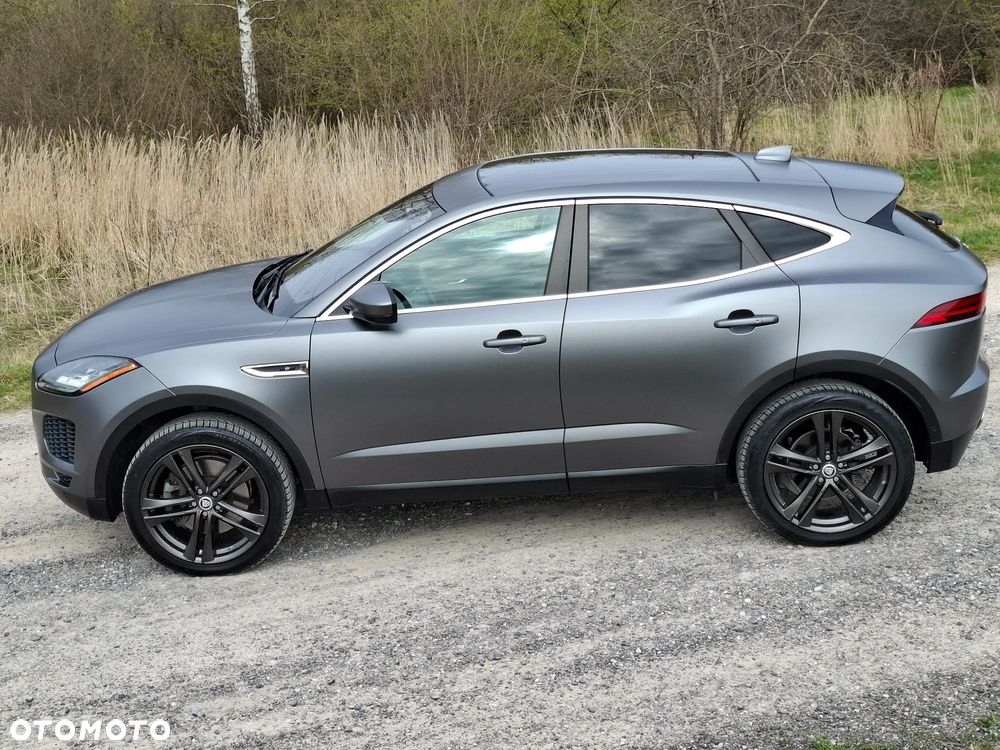 Jaguar E-Pace P250 AWD R-Dynamic S - 23