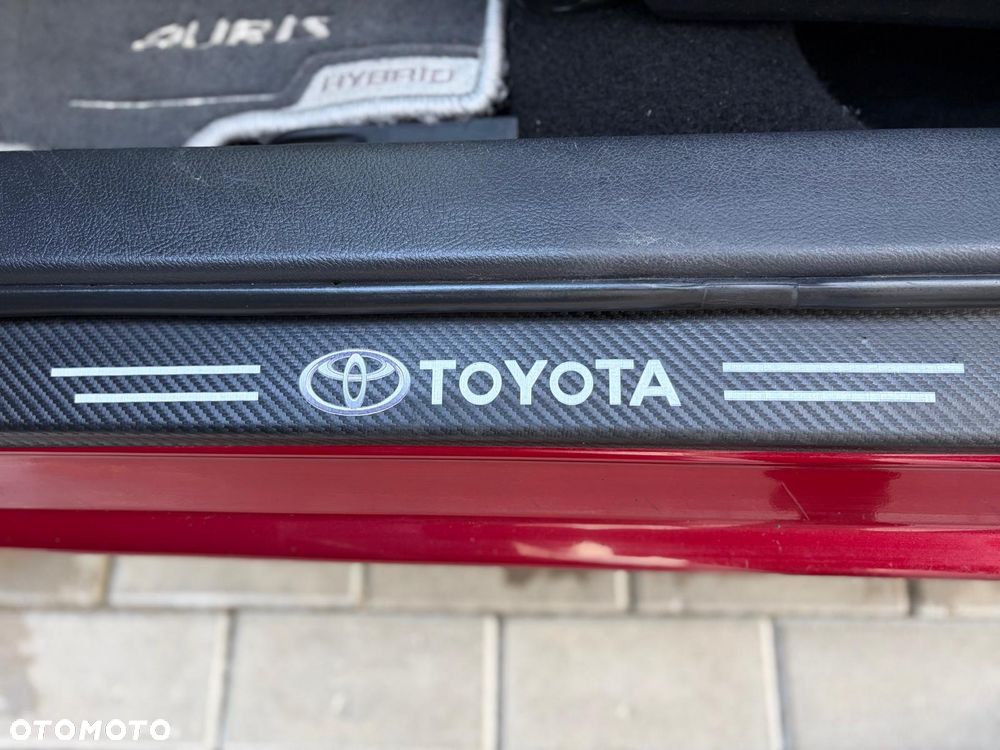 Toyota Auris - 12