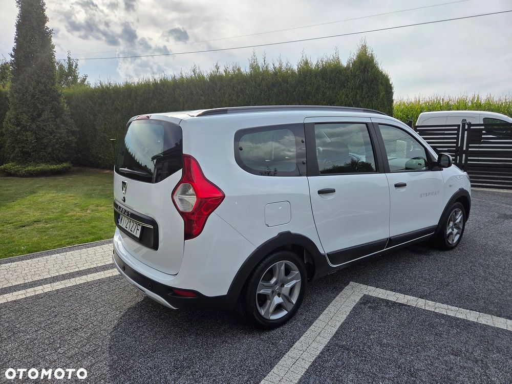 Dacia Lodgy 1.5 Blue dCi Stepway Comfort S&S - 10
