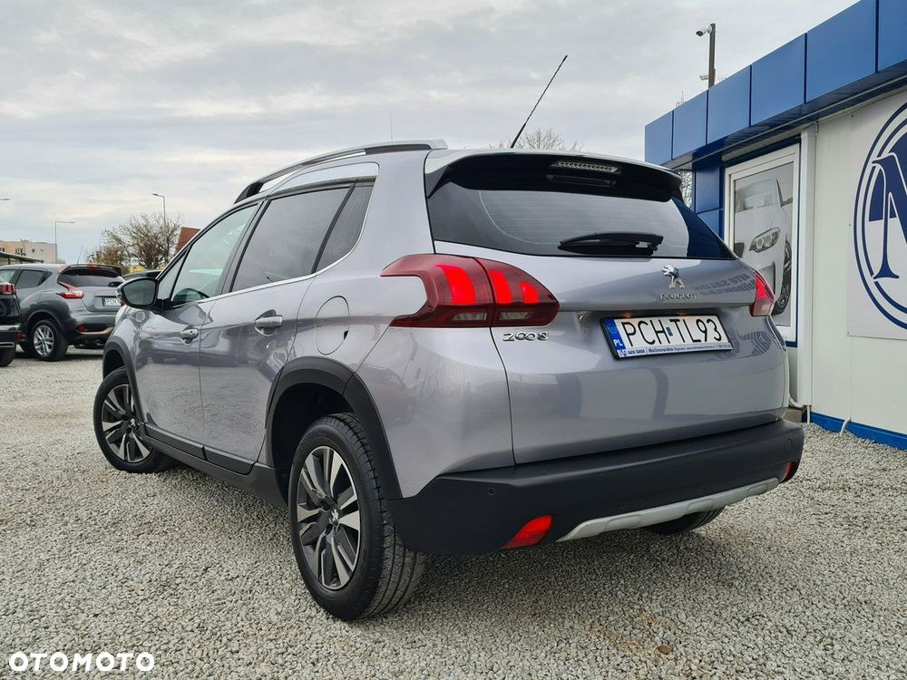 Peugeot 2008 1.2 Pure Tech GPF Allure S&S - 4