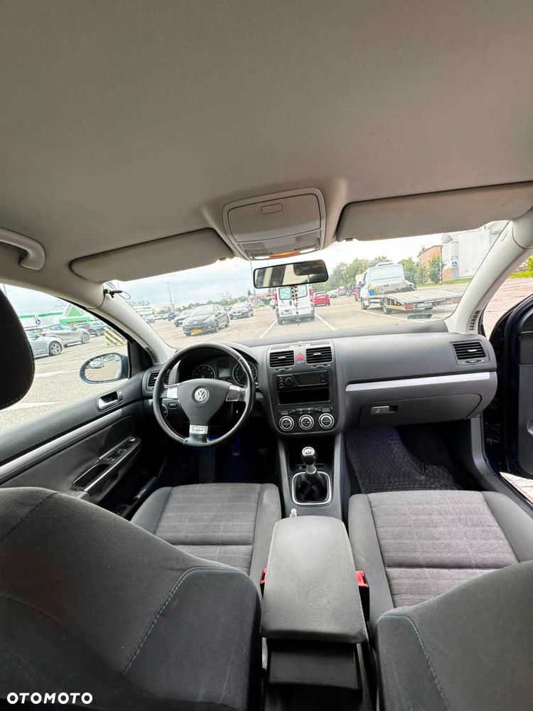 Volkswagen Golf - 7