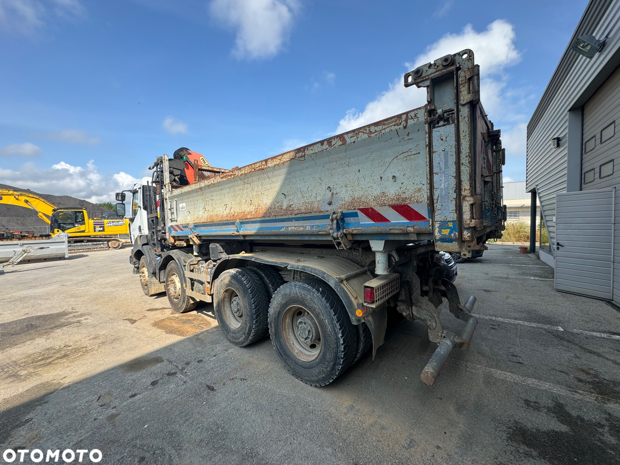 Renault Kerax 8x4 Wywrotka HDS Palfinger Super Stan - 3