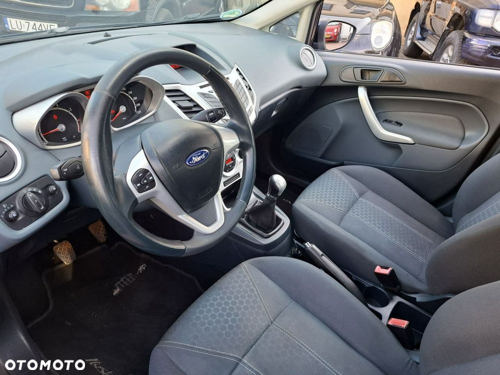Ford Fiesta 1.25 Titanium X - 10