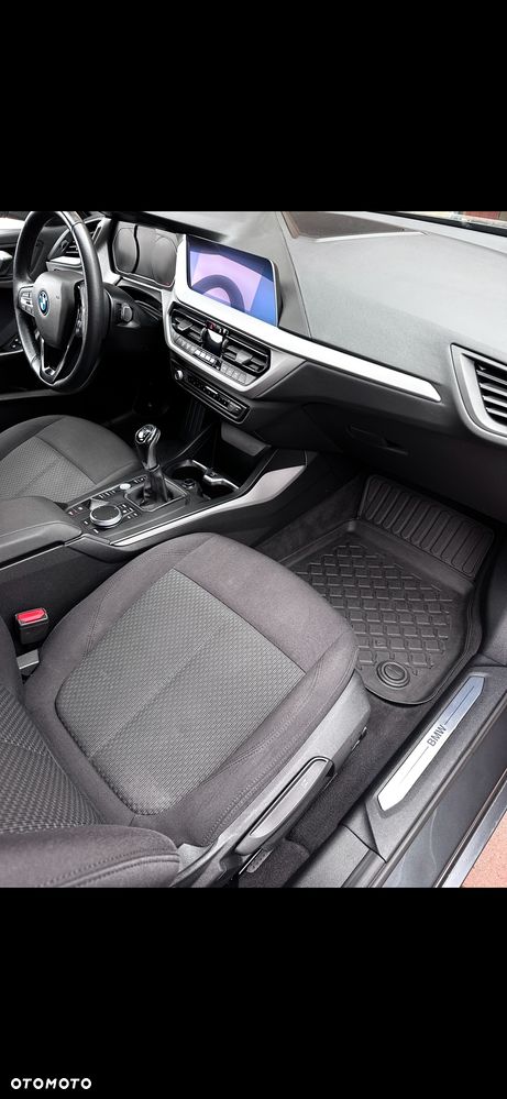 BMW Seria 1 118i Advantage - 21