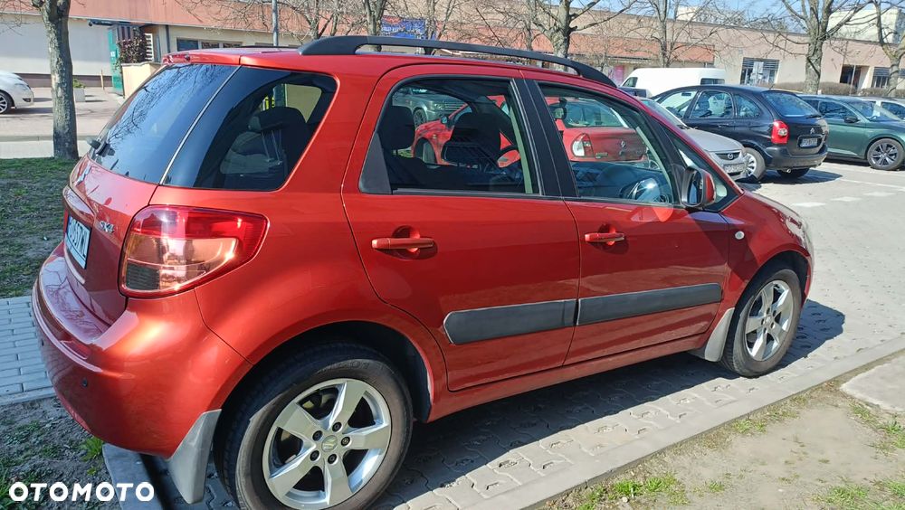 Suzuki SX4 1.6 Premium - 3