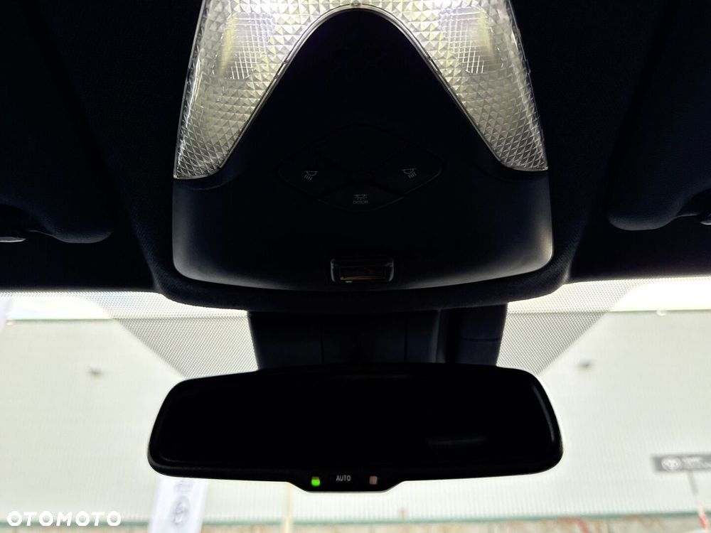 Toyota C-HR 1.8 Hybrid Executive - 25