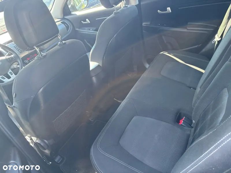 Kia Sportage 2.0 CRDI L - 8
