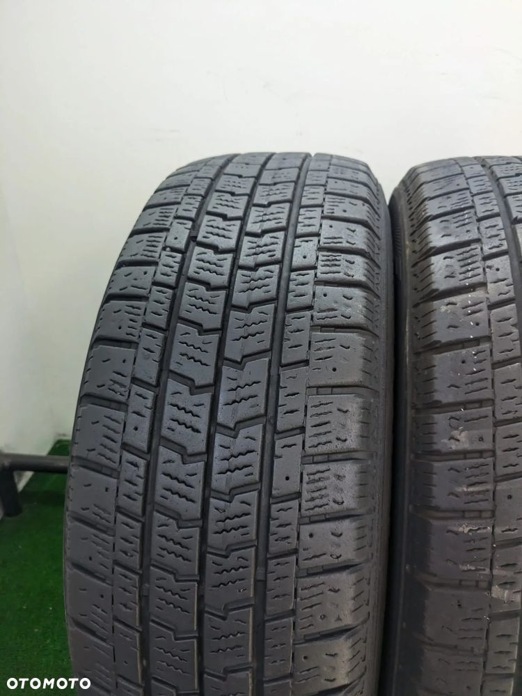 215 65 16C Goodyear Cargo ultra grip - 4
