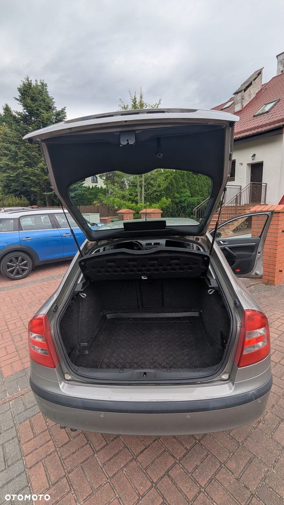 Skoda Octavia 2.0 TDI Elegance - 9