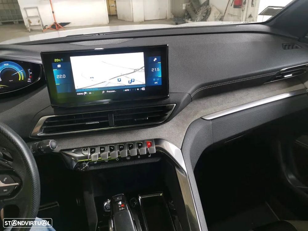 Peugeot 3008 1.6 Hybrid GT Pack e-EAT8 - 7