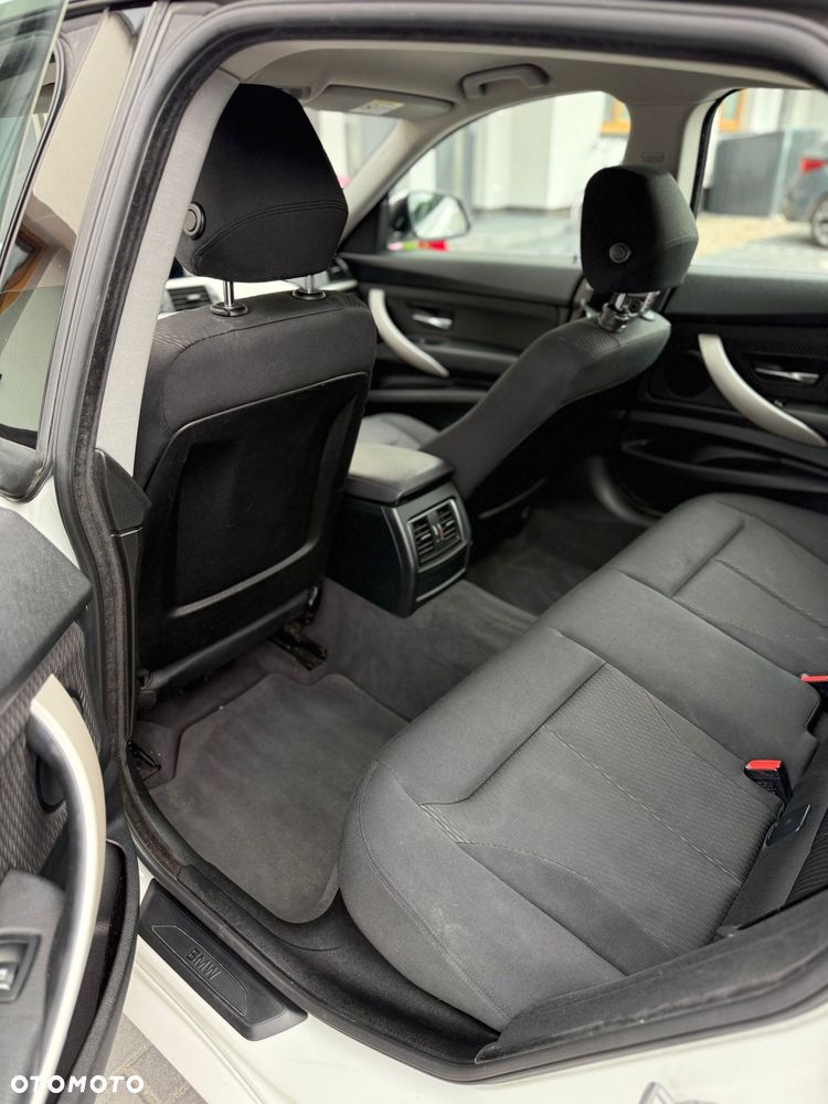 BMW 3GT 318d Advantage - 34