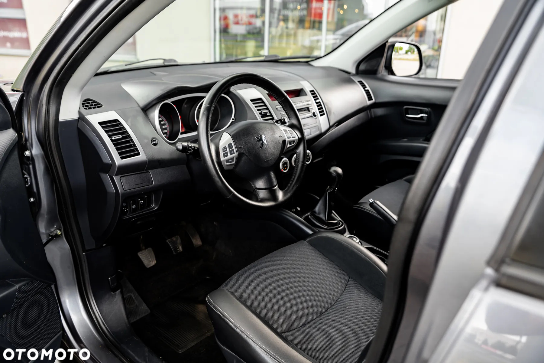 Peugeot 4007 7-Sitzer Sport - 18
