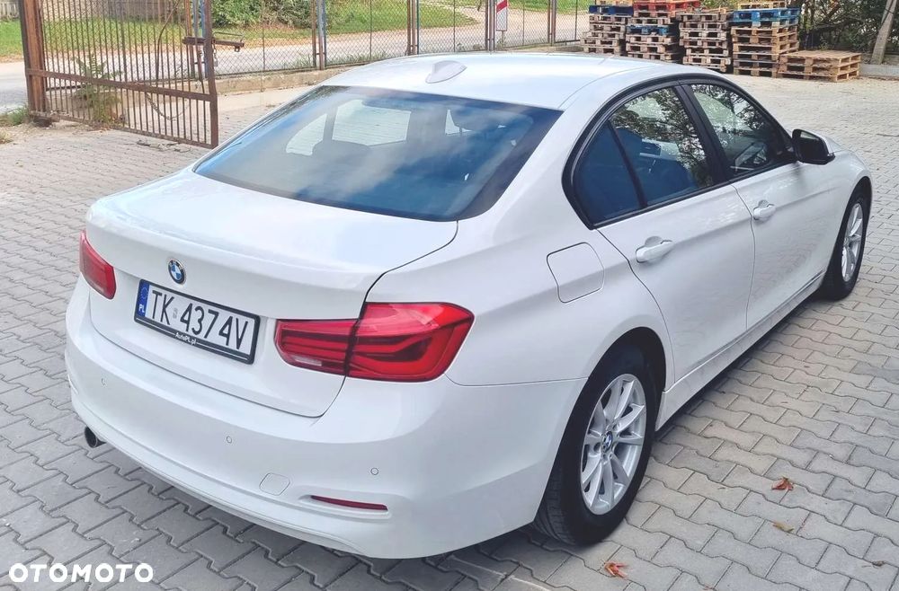 BMW Seria 3 316d - 5