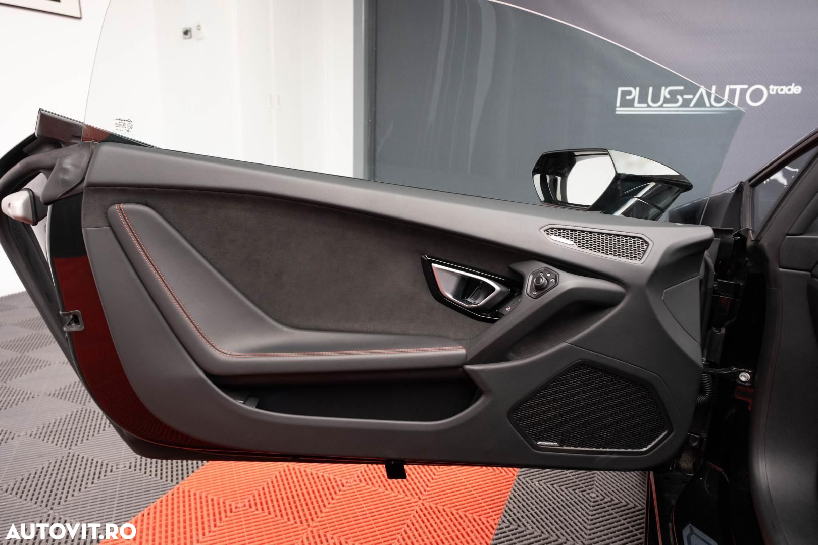 Lamborghini Huracan EVO Spyder - 14