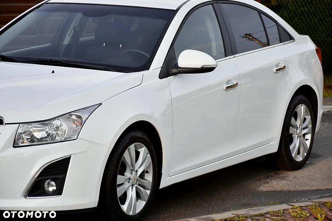 Chevrolet Cruze 1.4 T LT - 10
