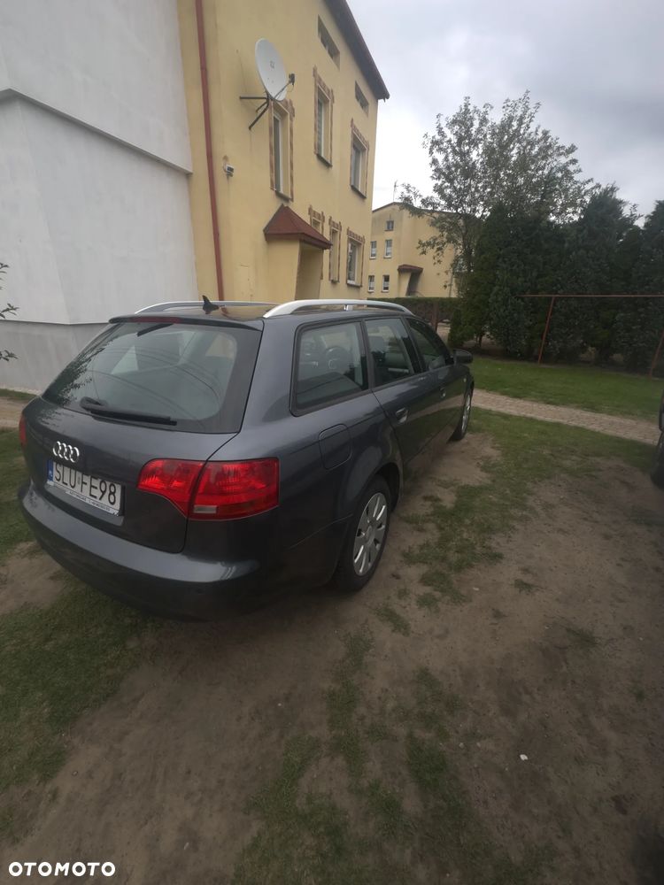 Audi A4 Avant 2.0 TDI - 6