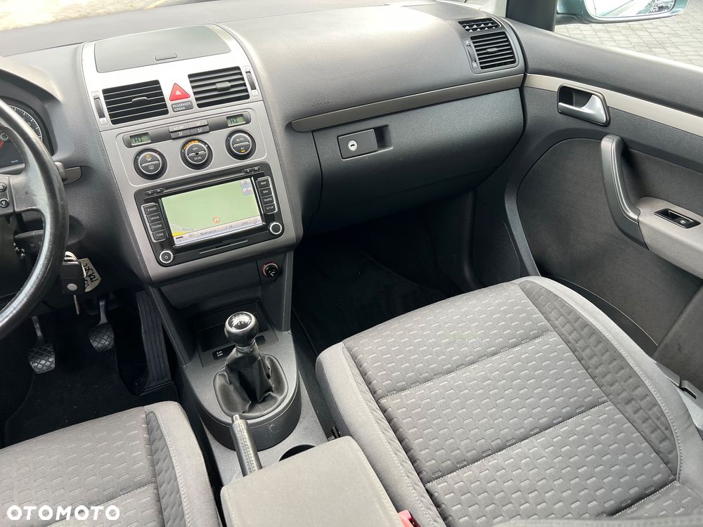 Volkswagen Touran 2.0 TDI Trendline - 19