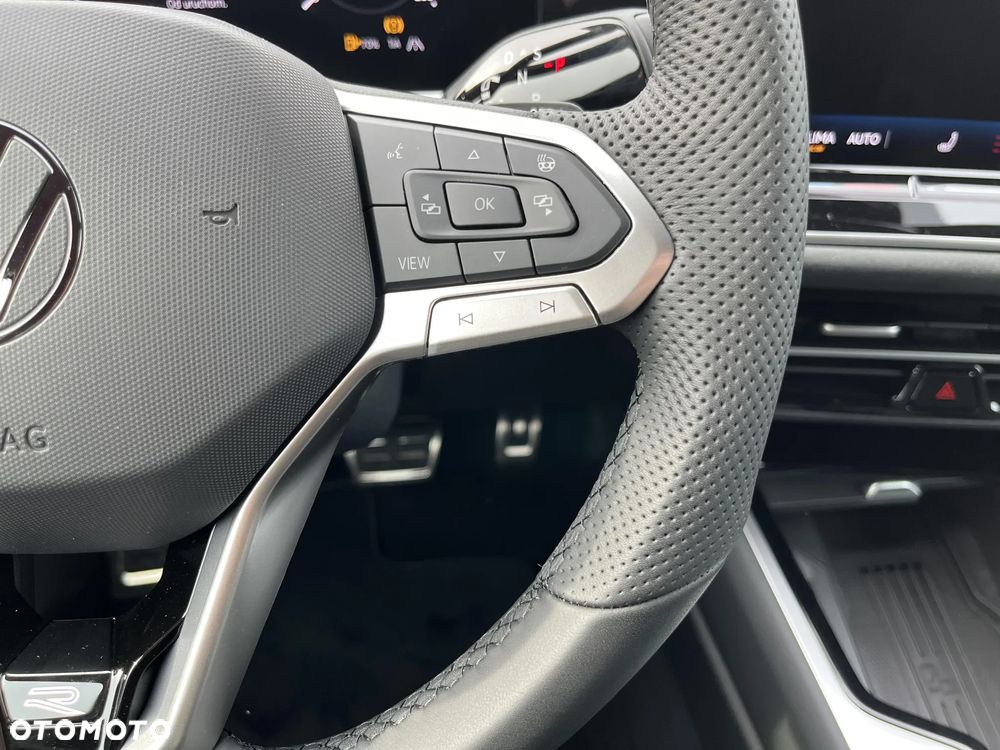 Volkswagen Passat - 39