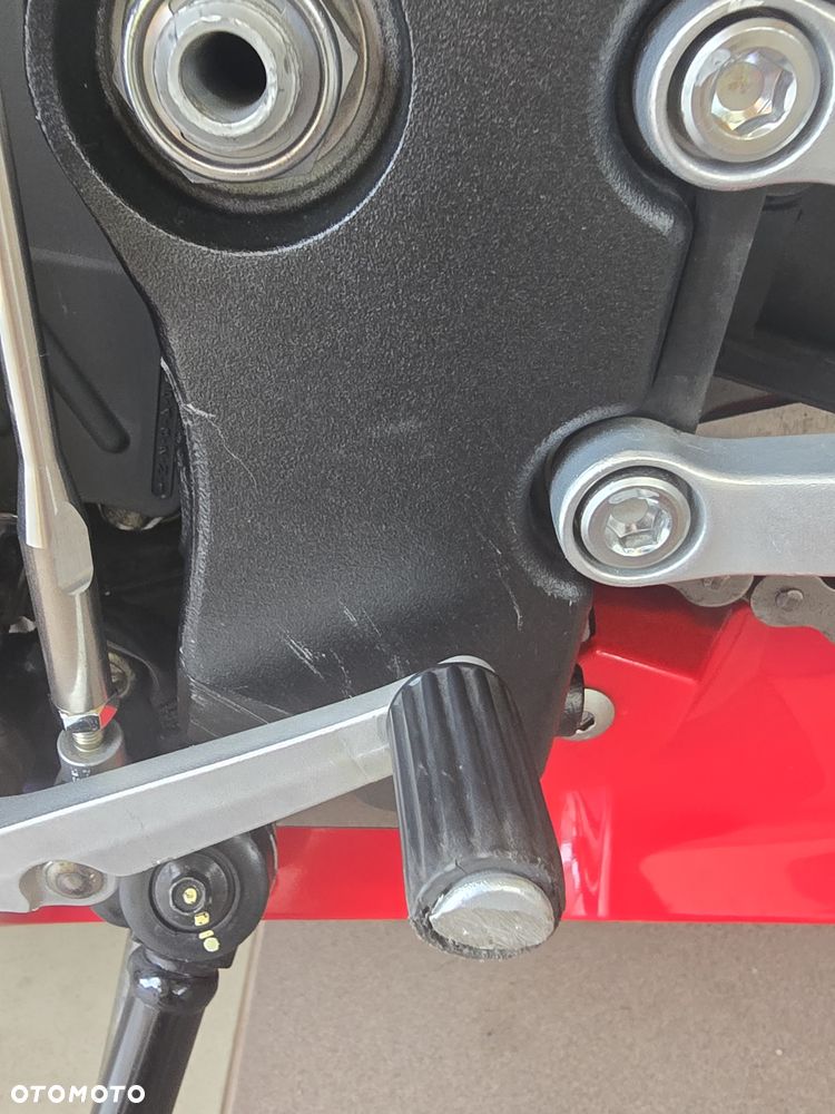 Honda CBR - 17
