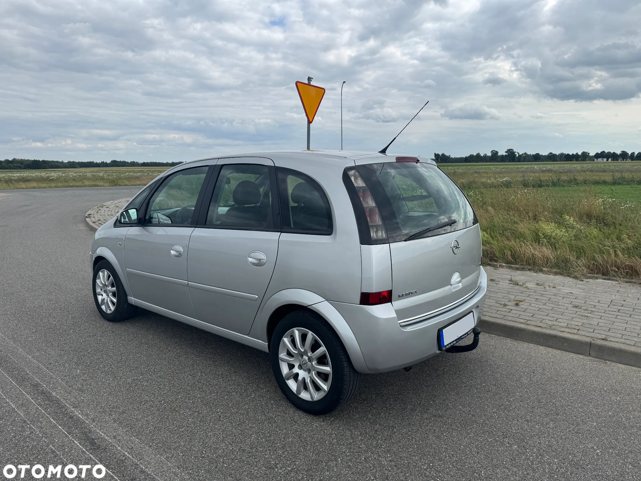 Opel Meriva 1.6 16V Enjoy - 6