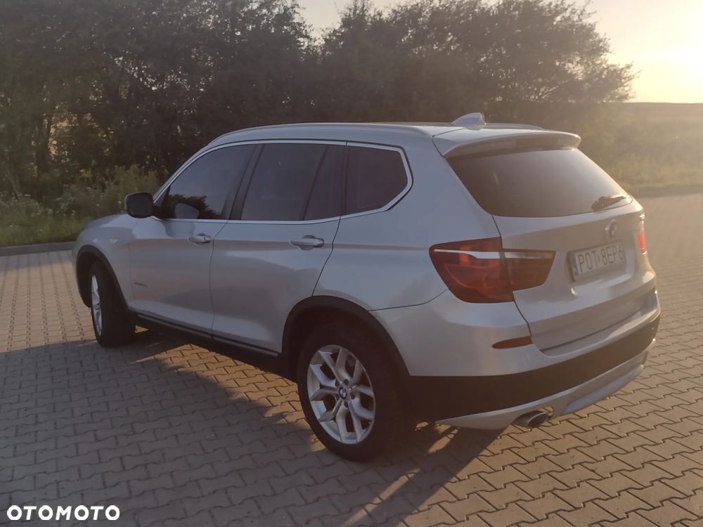 BMW X3 xDrive20d - 10