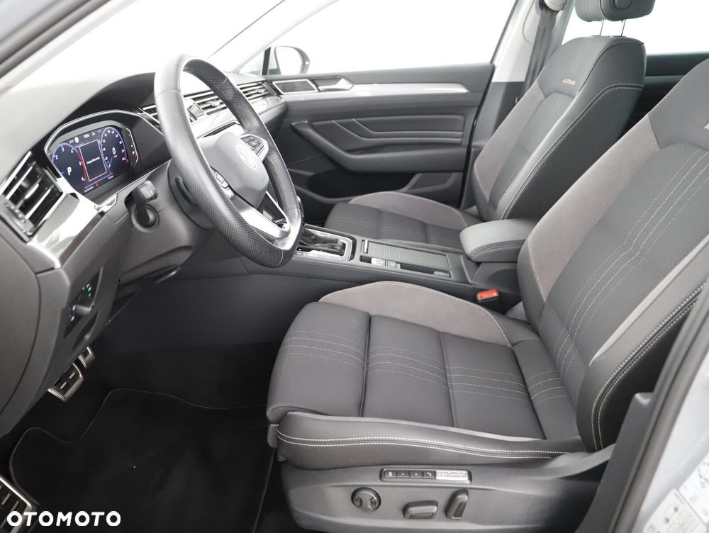 Volkswagen Passat Alltrack - 9