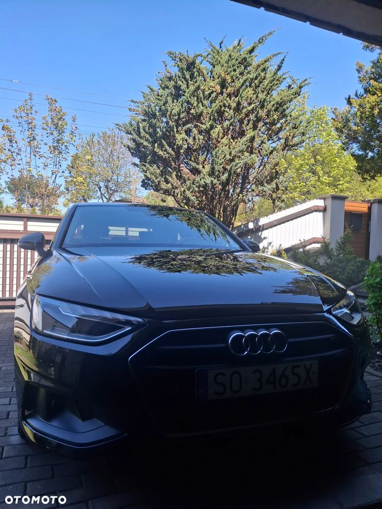 Audi A4 Limousine - 3