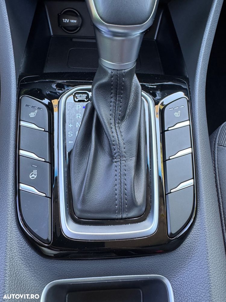 Hyundai IONIQ 141CP Exclusive - 30