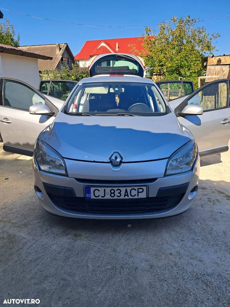 Renault Megane - 5