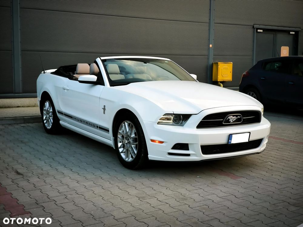 Ford Mustang 3.7 V6 Premium - 4