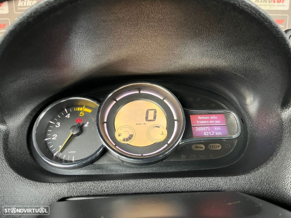 Renault Mégane Sport Tourer 1.5 dCi Comfort SS - 22