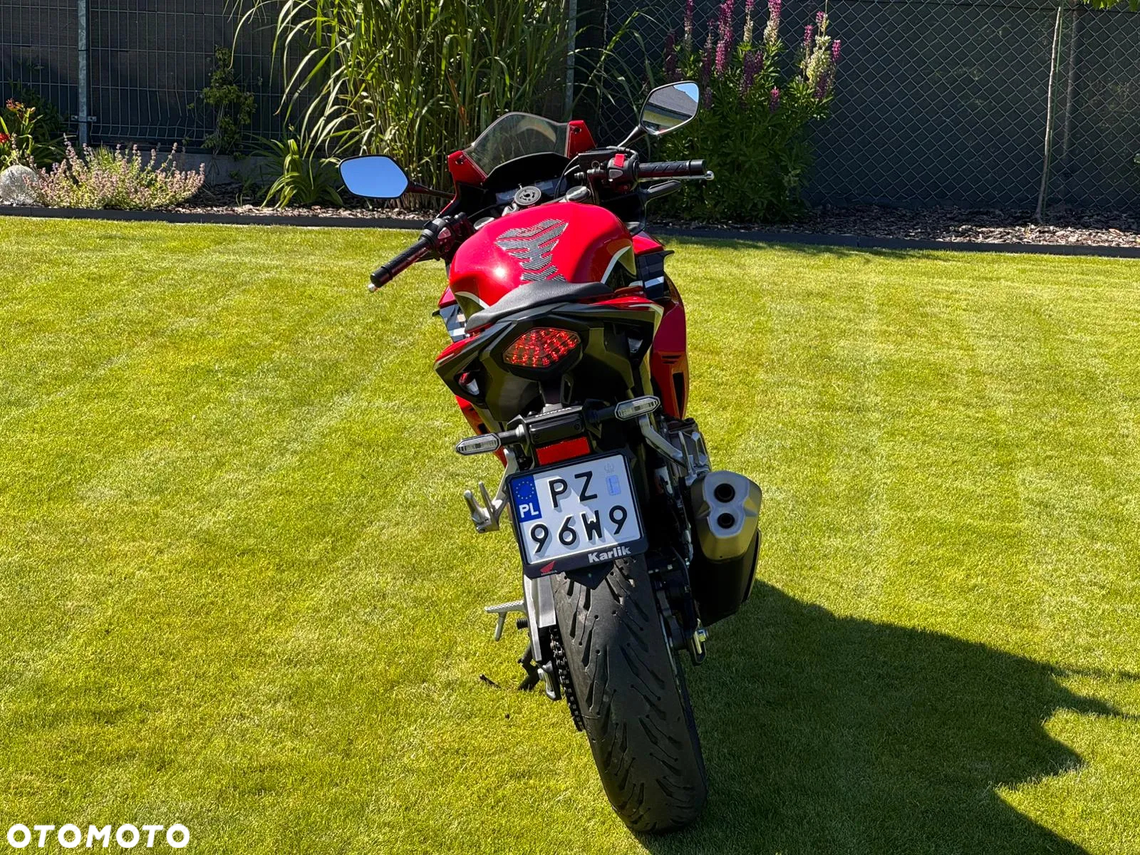 Honda CBR - 18