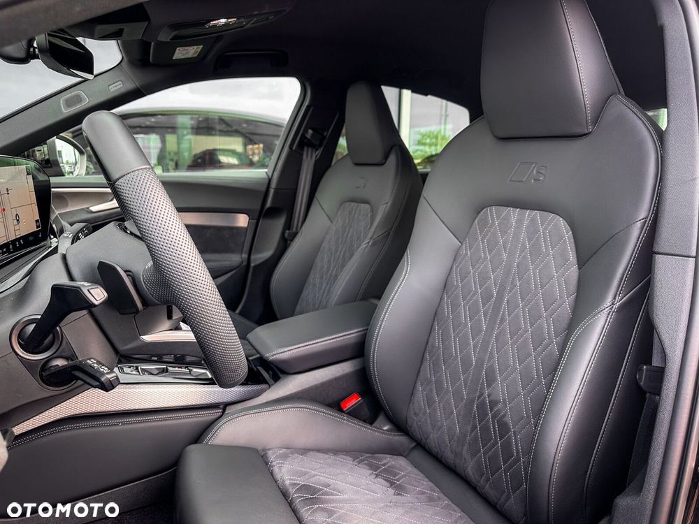 Audi A5 Limousine - 23
