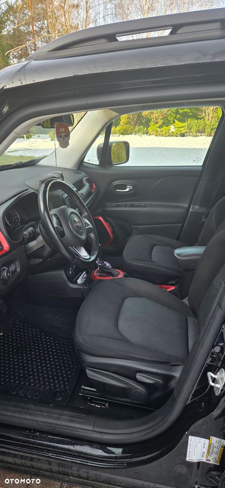 Jeep Renegade - 13