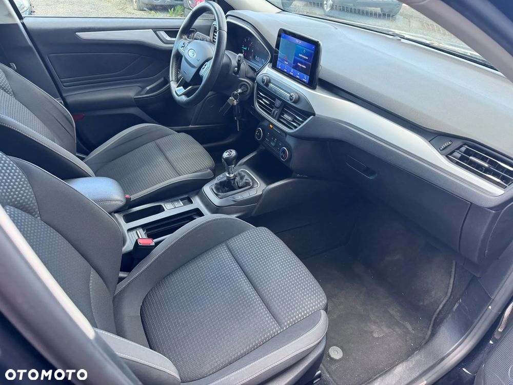 Ford Focus 1.5 EcoBlue STart-Stopp-System TITANIUM - 18