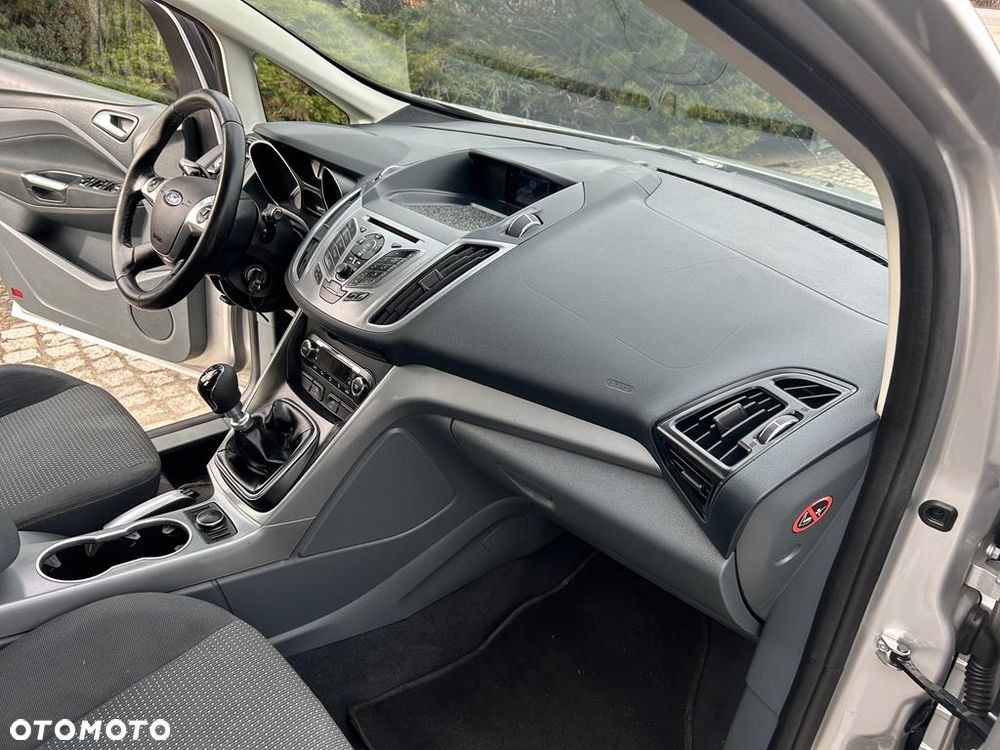 Ford C-MAX - 36