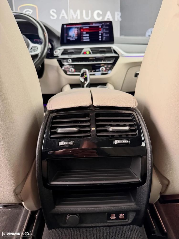 BMW 620 Gran Turismo d Pack M - 13