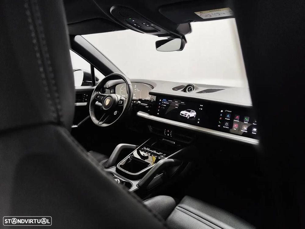 Porsche Cayenne Coupé E-Hybrid - 37
