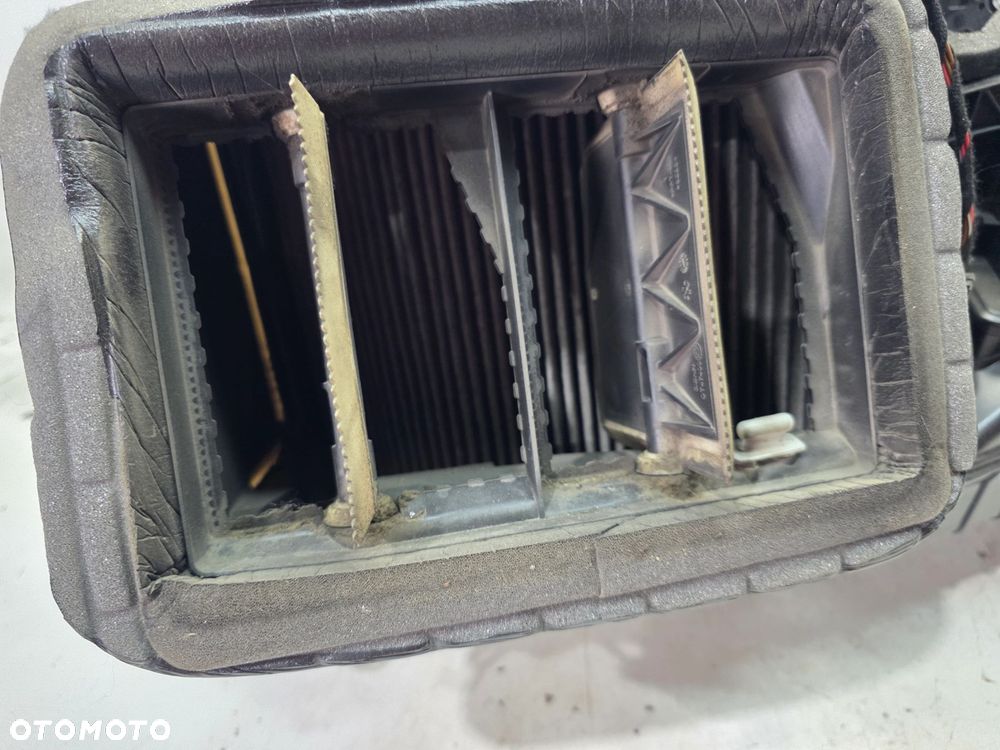 NAGRZEWNICA KOMPLETNA AUDI A6 C8 A7 4K 4K1820005S - 11