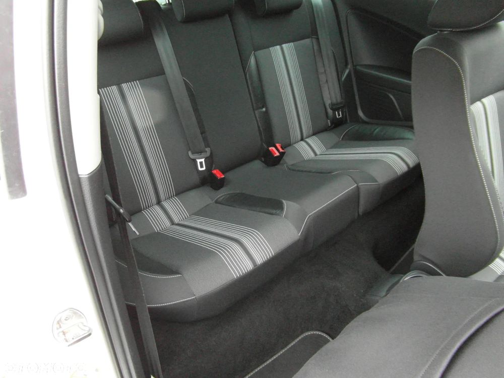 Volkswagen Polo 1.2 Team - 29