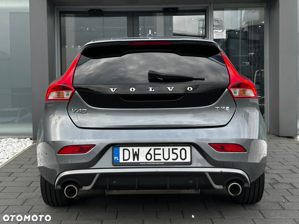 Volvo V40 T3 Drive-E R-Design Momentum - 8