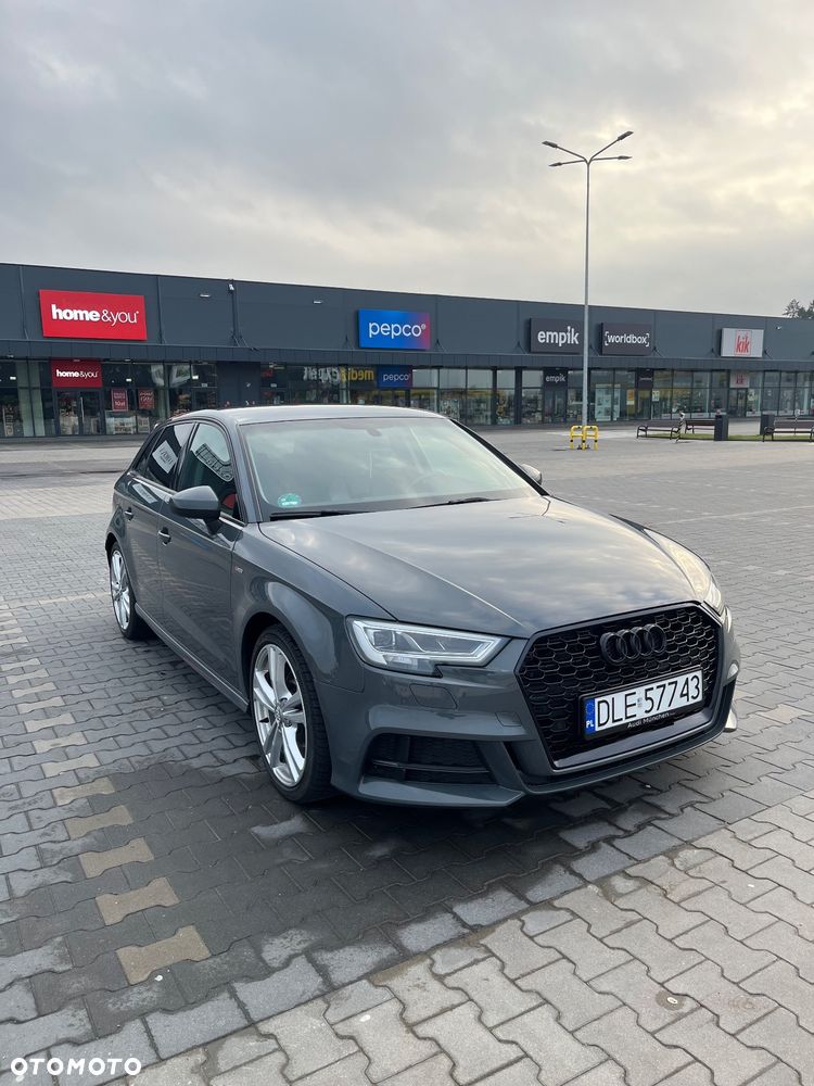 Audi A3 Sportback 2.0 TDI S tronic - 1