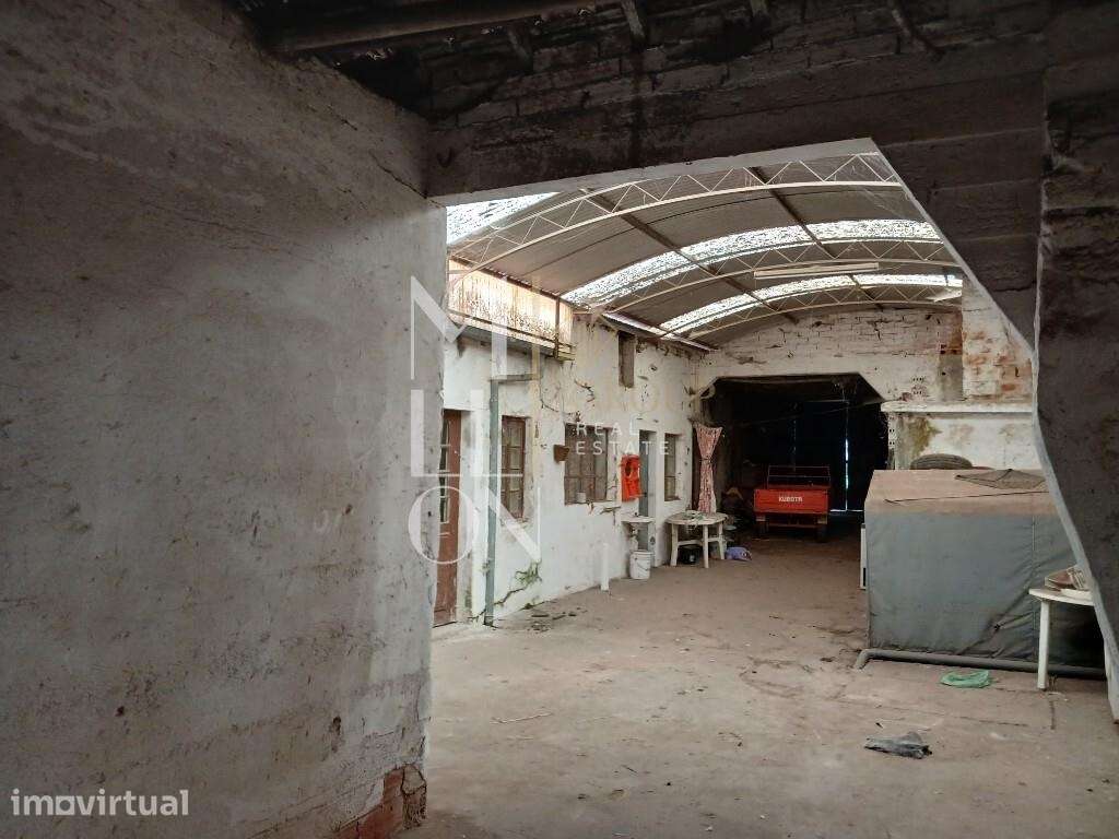 Moradia Antiga Tipo T1+2 ( C/ Pátio coberto + terreno) Boco Vagos - Grande imagem: 5/32