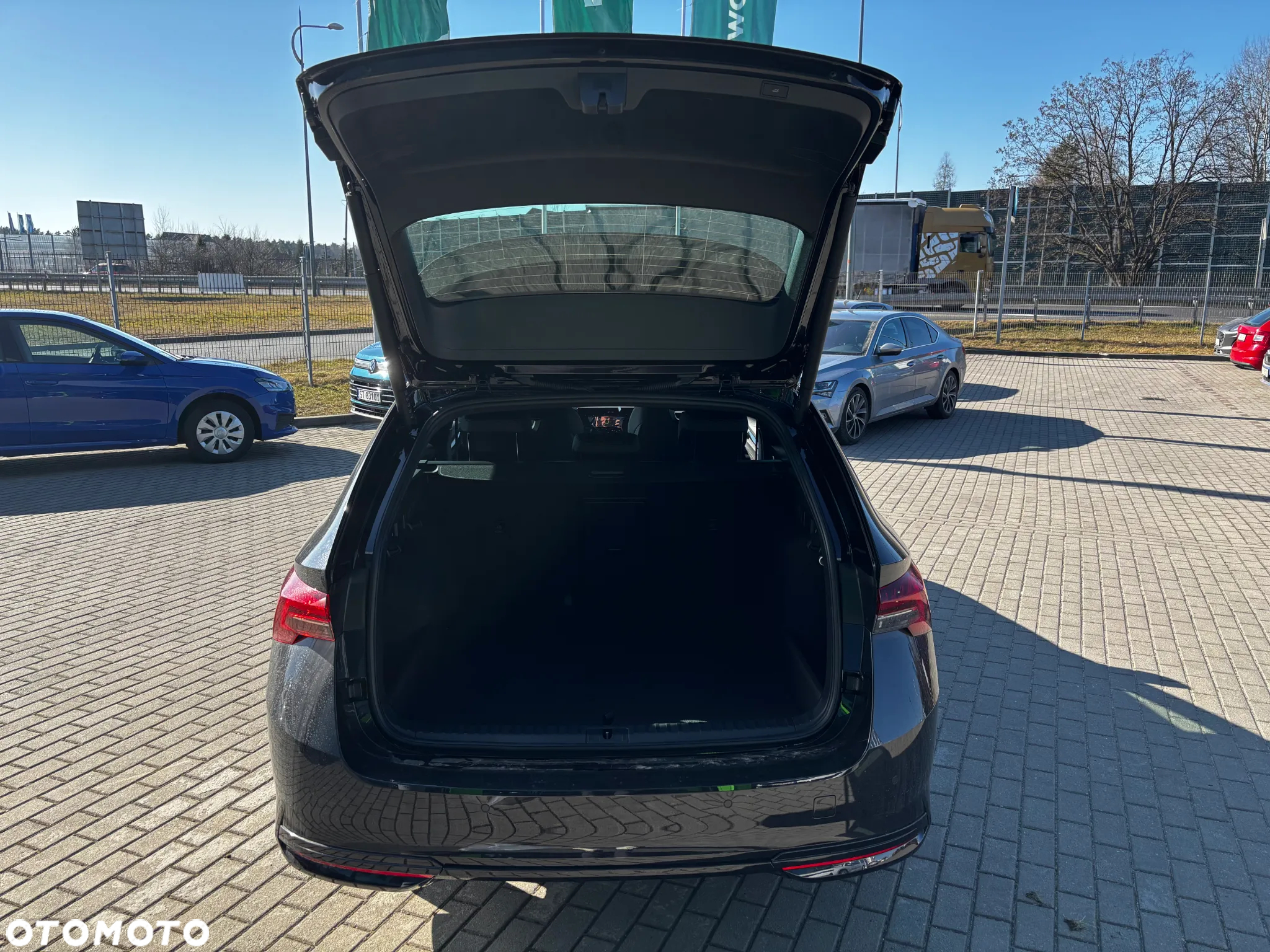 Skoda Octavia 1.5 TSI mHEV Sportline DSG - 19