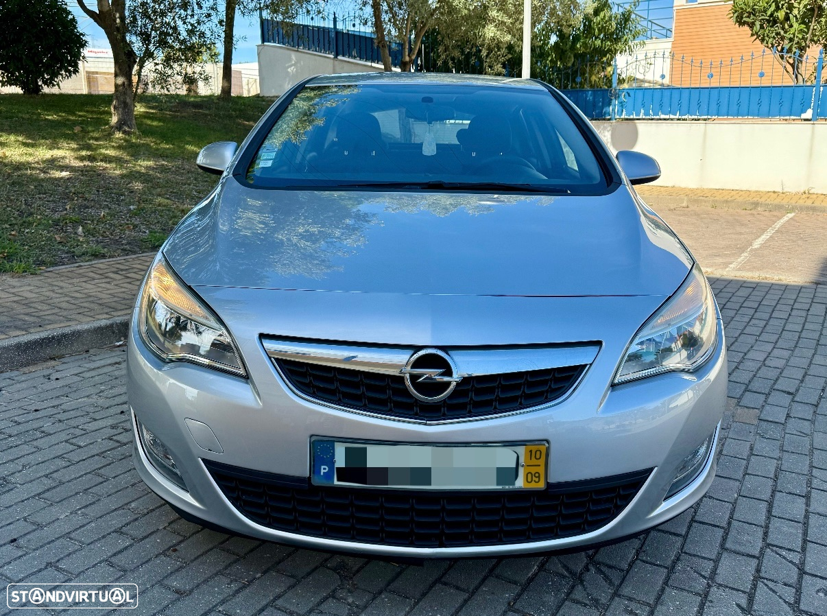 Opel Astra 1.3 CDTi Enjoy EcoFLEX - 4