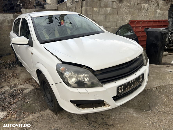 Ambreiaj volanta opel astra h 1.7