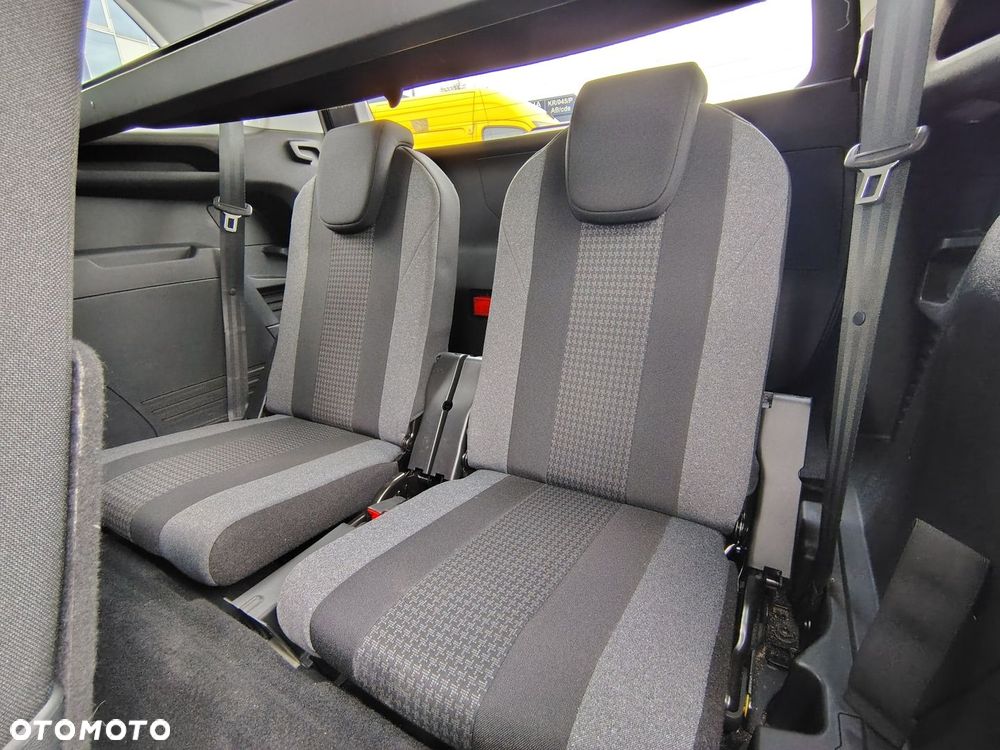 Peugeot 5008 1.5 BlueHDi Active Pack S&S EAT8 - 13