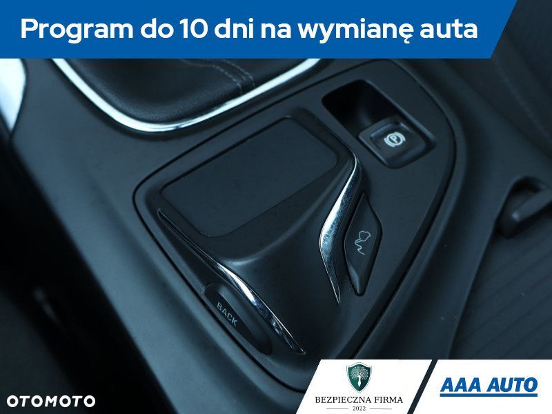 Opel Insignia - 20